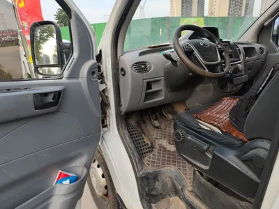 SAIC MAXUS Xintu V80 2019, 128800 км, за 57633.18 CNY - фото 17