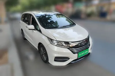 Honda Odyssey 2018, 147500 км, за 115629.62 CNY - фото 3