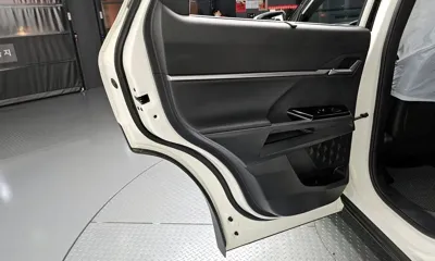 KG_Mobility_Ssangyong Torres 2023, 35056 км, за 20900000 KRW - фото 25