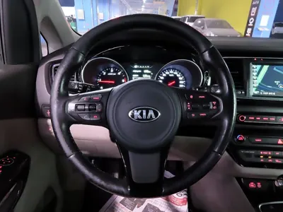 Kia Canival 2015, 201477 км, за 6800000 KRW - фото 15