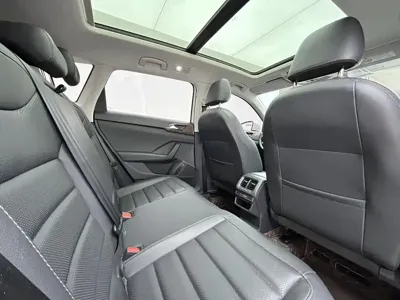 Volkswagen Tharu 2022, 73800 км, за 115800 CNY
