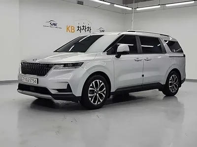 Kia Canival · 2021 год