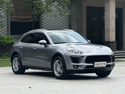 Porsche Macan 2017, 102000 км, за 99800 CNY