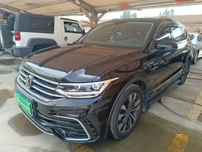 Volkswagen Tiguan L · 2025 год