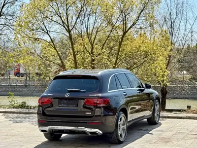 Mercedes-Benz GLC 2022, 73000 км, за 188000 CNY