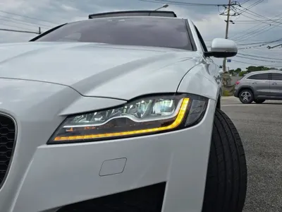 Jaguar XF 2019, 68000 км, за 12800000 KRW - фото 17