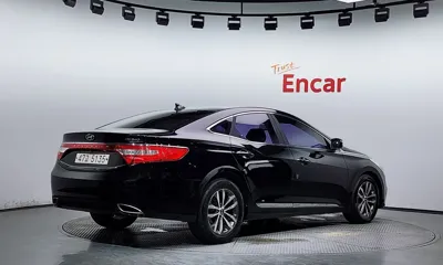 Hyundai Grandeur 2012, 247285 км, за 4000000 KRW