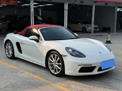 Porsche 718 2016, 60000 км, за 121800 CNY