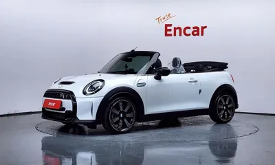 MINI Cooper Convertible · 2023 год
