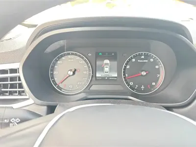 Roewe i5 2019, 84400 км, за 24400 CNY - фото 14