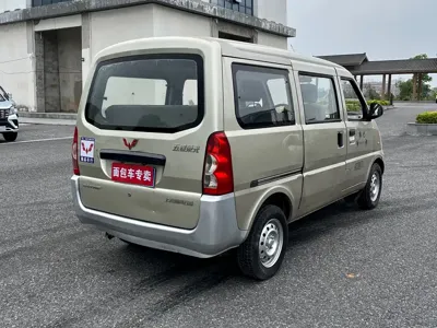 Wuling Rongguang 2012, 120000 км, за 4800 CNY