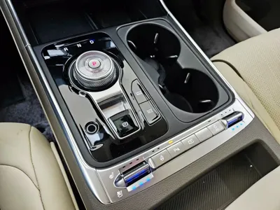 Kia Canival 2025, 21654 км, за 55190000 KRW - фото 9
