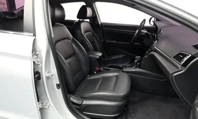 Hyundai Avante 2016, 142428 км, за 7500000 KRW - фото 11