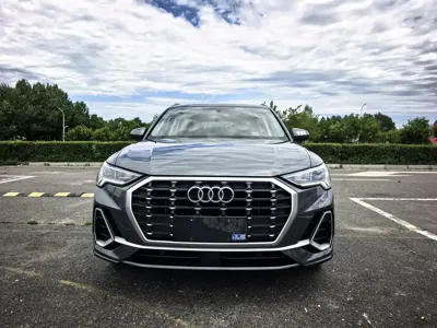Audi Q3 2022, 35000 км, за 198000 CNY