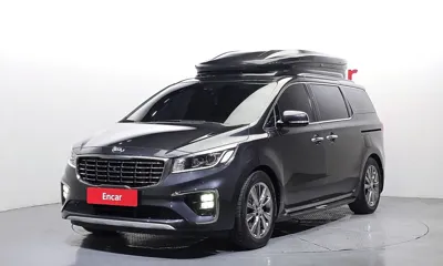 Kia Canival · 2019 год