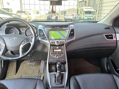 Hyundai Avante 2016, 202406 км, за 3300000 KRW - фото 9