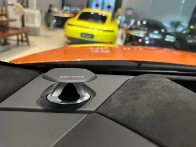 Lamborghini Urus 2023, 15000 км, за 2650000 CNY - фото 14