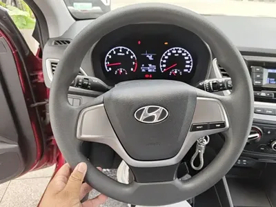 Hyundai Verna RV 2018, 68500 км, за 18100 CNY - фото 11