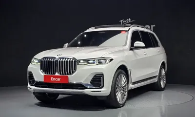 BMW X7 · 2021 год