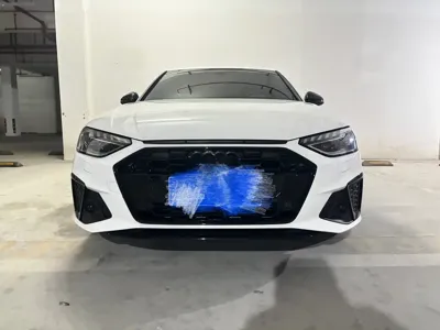 Audi A4L 2023, 32500 км, за 159800 CNY