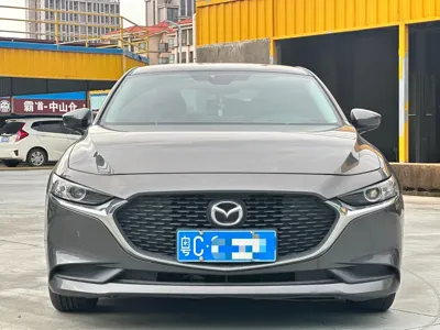 Mazda 3 Axela 2021, 70000 км, за 57800 CNY - фото 2