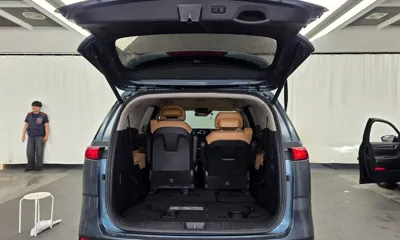 Kia Canival 2022, 93125 км, за 21490000 KRW - фото 20