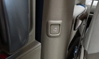 Kia Canival 2018, 125422 км, за 16500000 KRW - фото 19