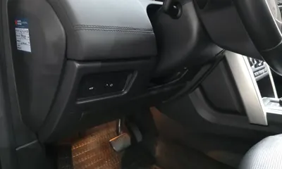 Land Rover Discovery Sport 2017, 100016 км, за 10900000 KRW - фото 33