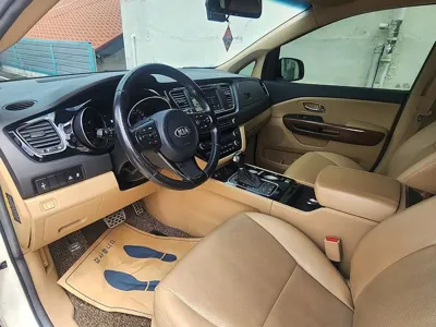 Kia Canival 2015, 143144 км, за 11400000 KRW - фото 13