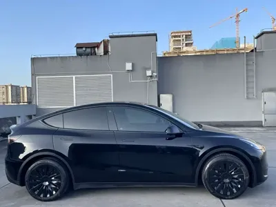 Tesla Model Y 2023, 89000 км, за 151800 CNY - фото 7