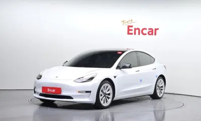 Tesla Model 3 · 2021 год