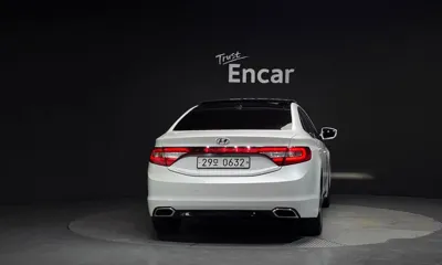 Hyundai Grandeur 2016, 95122 км, за 9500000 KRW