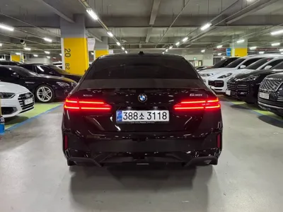 BMW 5-Series 2026, 9098 км, за 109800000 KRW