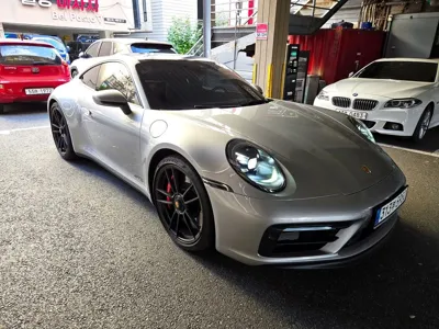 Porsche 911 2023, 11000 км, за 219990000 KRW