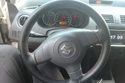 Suzuki Swift 2016, 39800 км, за 35487.32 CNY - фото 9