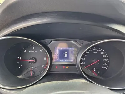 Kia Canival 2016, 105340 км, за 9500000 KRW - фото 9