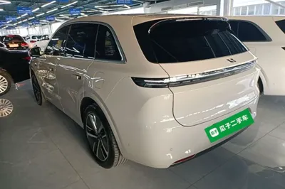 Li Auto L6 2024, 25600 км, за 222878.22 CNY - фото 4