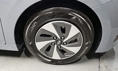 Hyundai Ioniq 2017, 153384 км, за 7800000 KRW - фото 5