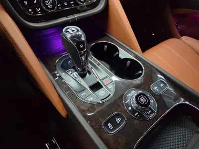 Bentley Bentayga 2021, 17400 км, за 205000000 KRW - фото 9