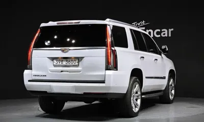 Cadillac Escalade 2018, 106909 км, за 33300000 KRW