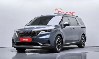 Kia Canival · 2023 год