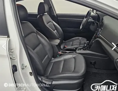 Hyundai Avante 2016, 126329 км, за 7900000 KRW - фото 10