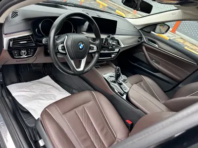 BMW 5 Series 2019, 69000 км, за 156800 CNY - фото 6