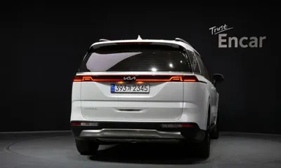 Kia Canival 2023, 40133 км, за 33000000 KRW