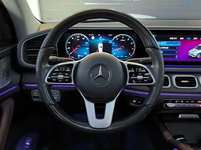 Mercedes-Benz GLS 2021, 106000 км, за 583000 CNY - фото 7