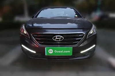 Hyundai Sonata 2015, 106700 км, за 36844.99 CNY