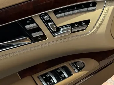 Mercedes-Benz S-Class 2009, 156000 км, за 99800 CNY