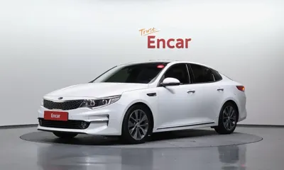 Kia K5 · 2016 год