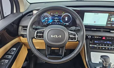 Kia Canival 2023, 47635 км, за 24000000 KRW - фото 13