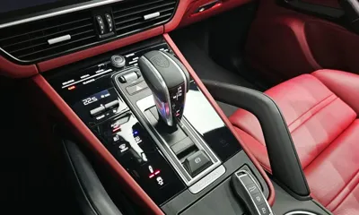 Porsche Cayenne 2023, 25038 км, за 121500000 KRW - фото 9